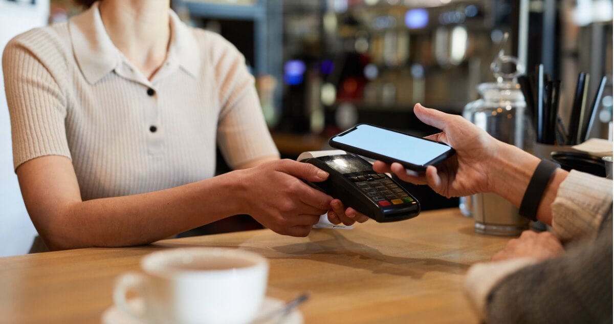 How To Accept Crypto Payments in 2023