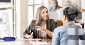 two-woman-negotiating-business-loan